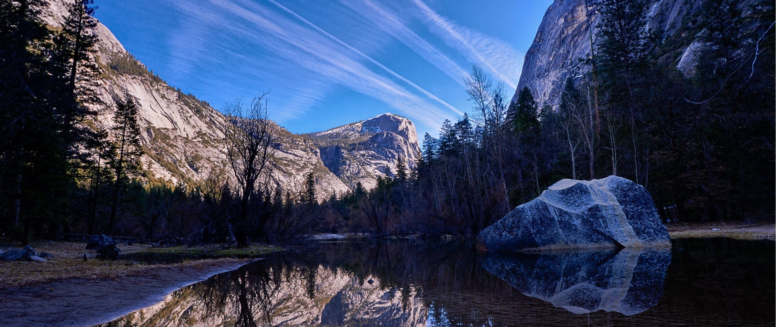 Yosemite Wallpaper Mirror Lake - HD Wallpaper 