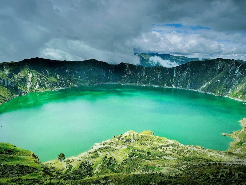 Laguna Quilotoa - HD Wallpaper 