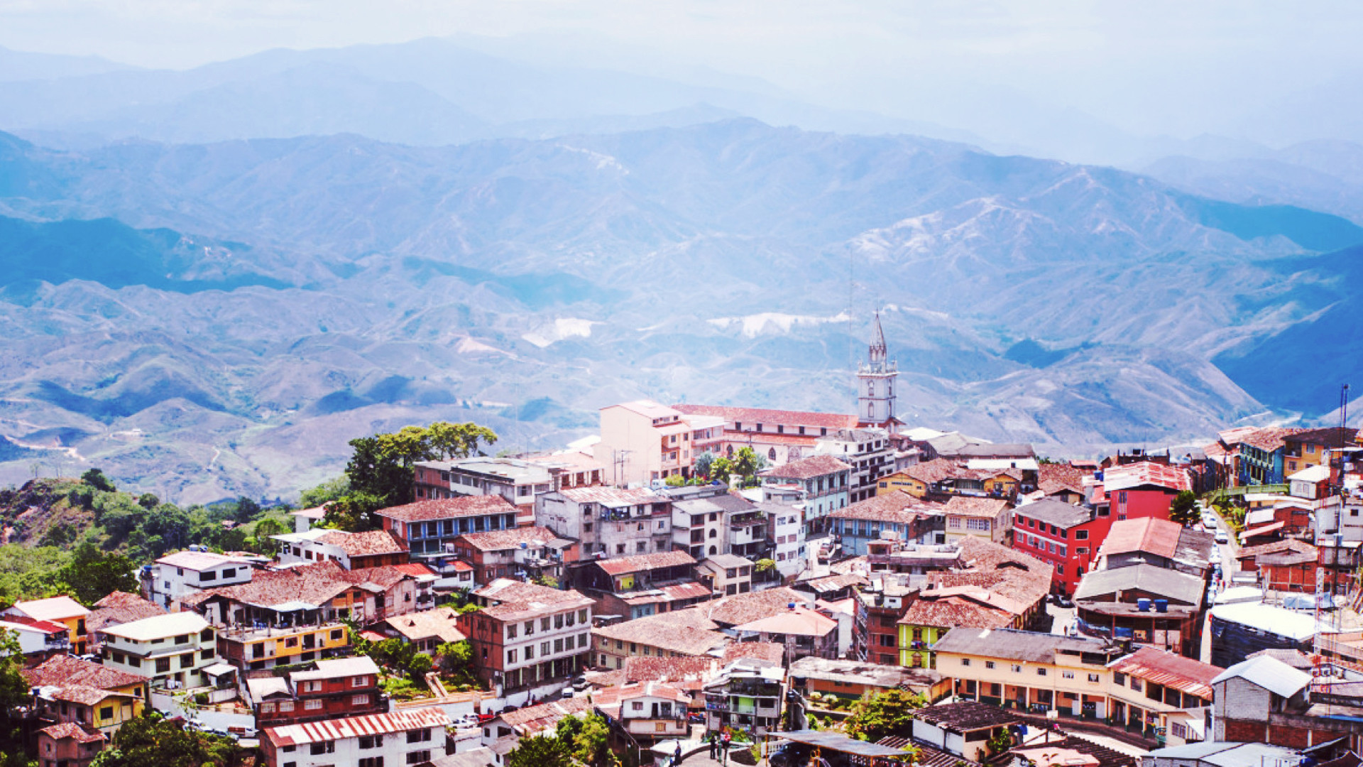 Ecuador Wallpaper - Zaruma Ecuador - HD Wallpaper 