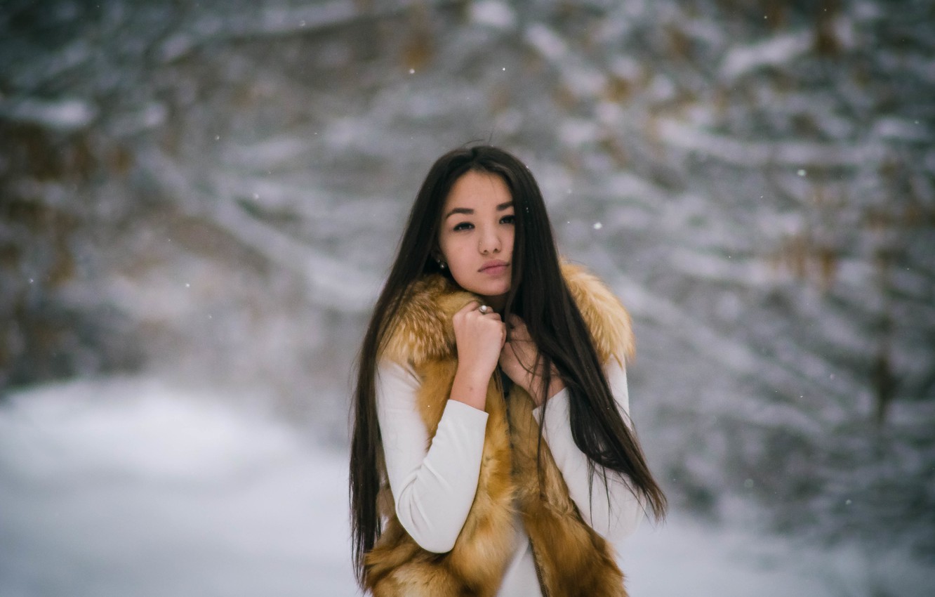 Photo Wallpaper Winter, Girl, Comfort, Pocahontas - Girl - HD Wallpaper 