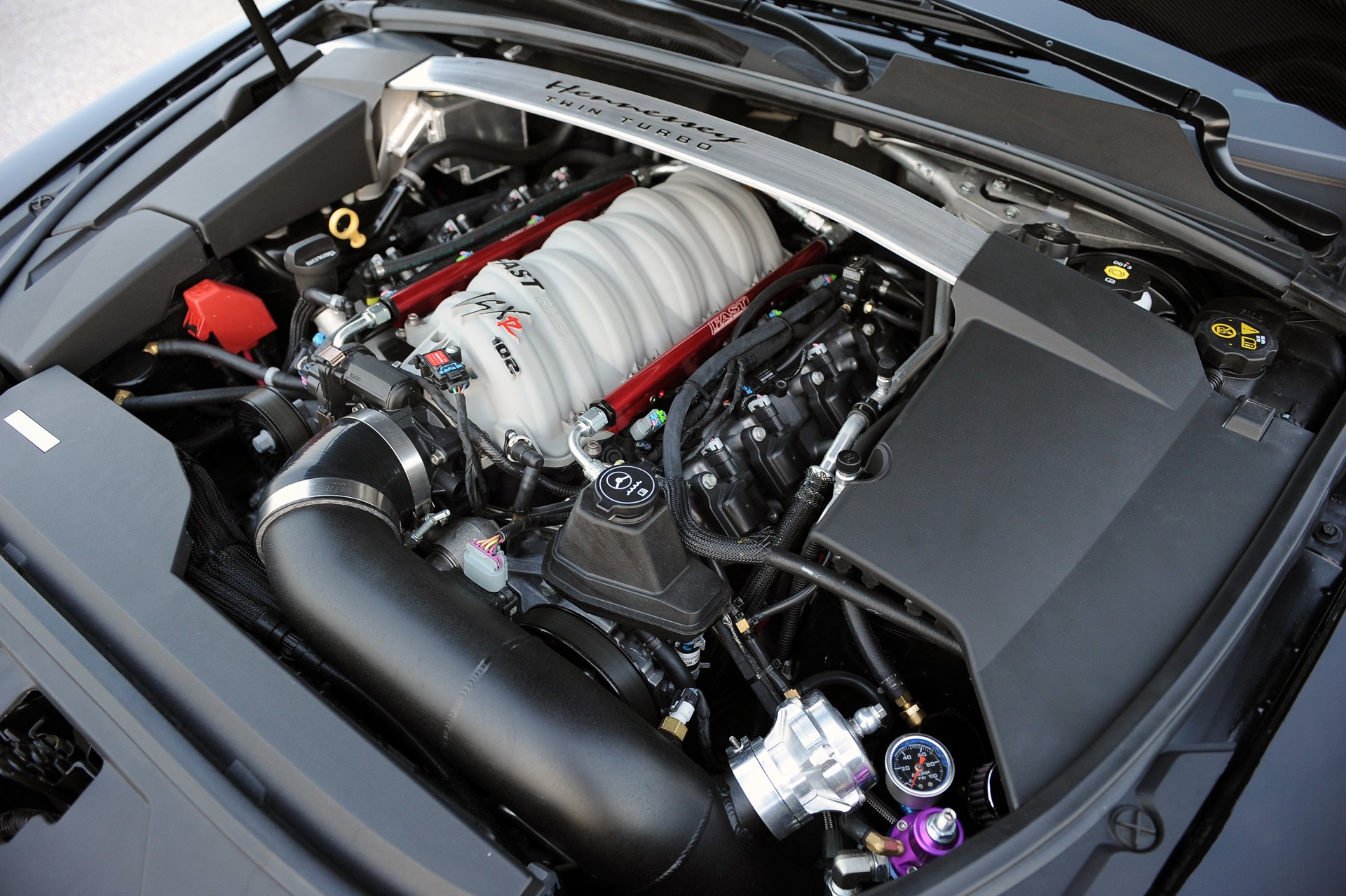 Cars Hennessy Wallpaper - Cadillac Hennessey Vr1200 - HD Wallpaper 