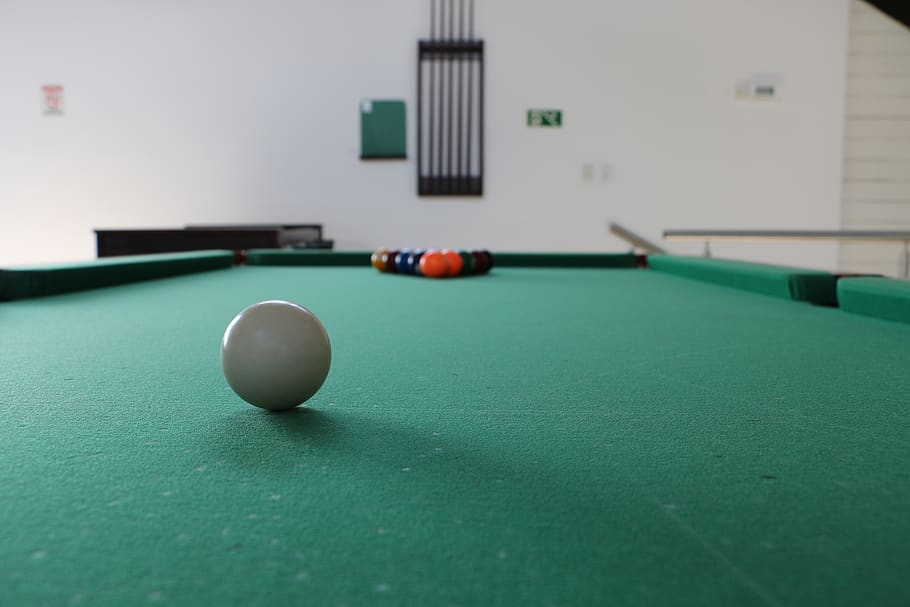 Pool Table, Game, Sport, Friends, Recreation, Bar, - Cue Sports - HD Wallpaper 