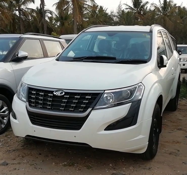 Xuv500 W3 Variant - Mahindra Xuv 500 W3 - HD Wallpaper 