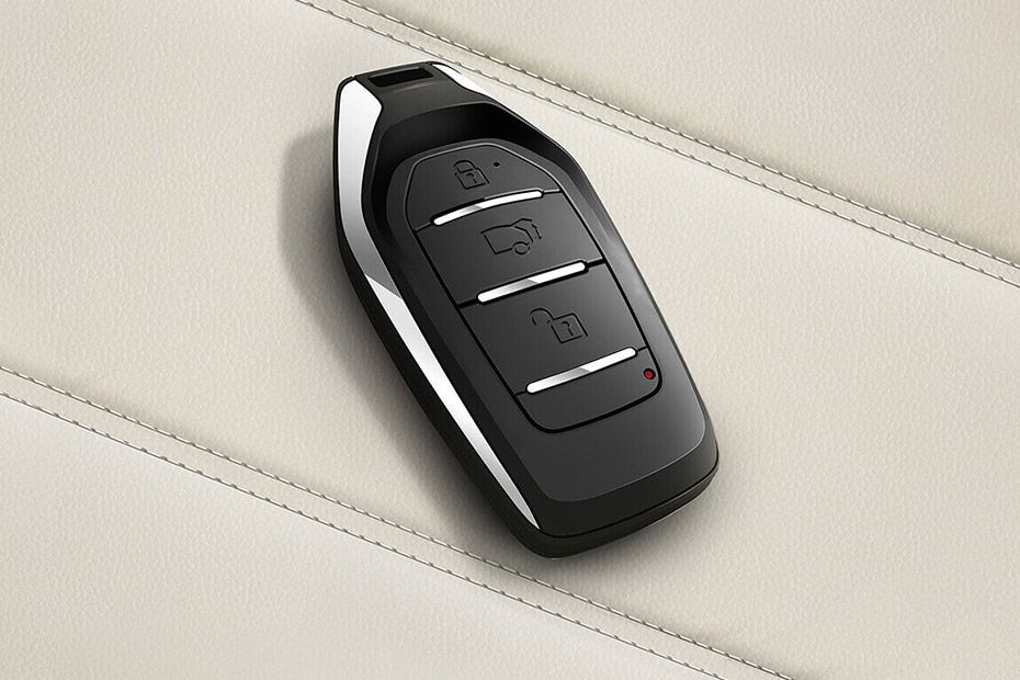 Interior Images - Mahindra Xuv500 New Model Key - HD Wallpaper 