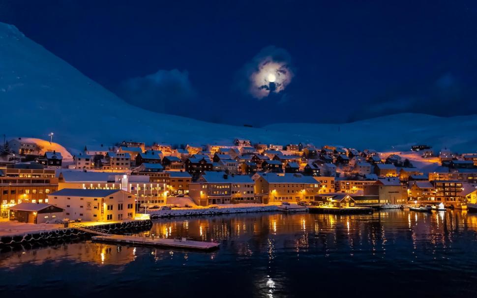 Night, City Town, Moon, Mountains, Snow, Winter, House, - Winter City Wallpaper Night - HD Wallpaper 