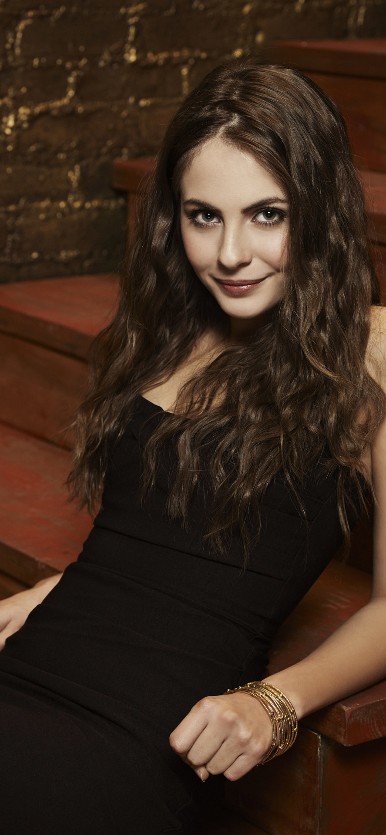 Willa holland wallpaper