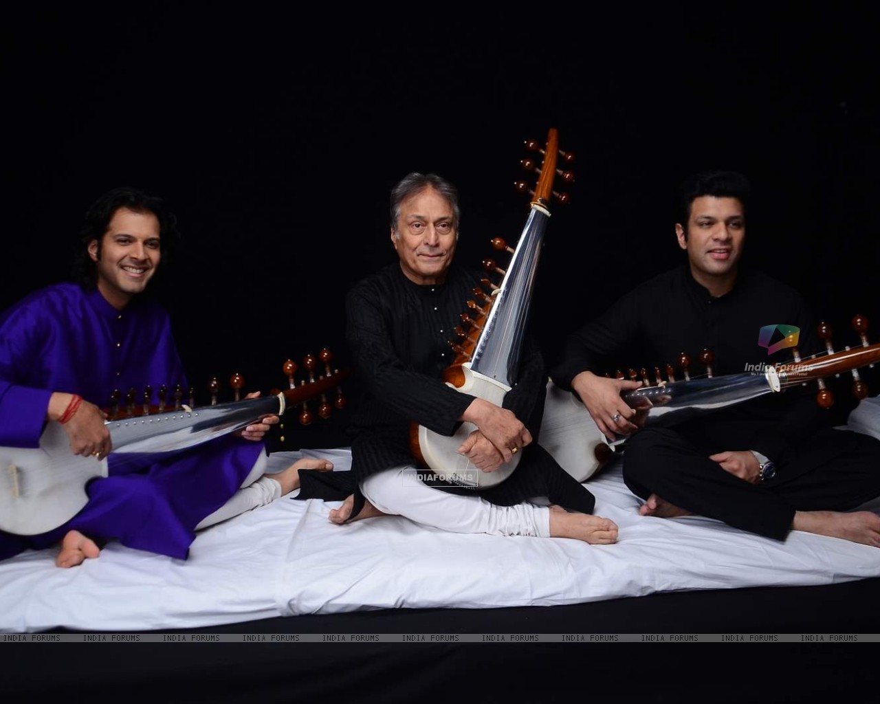 Composer - HD Wallpaper 