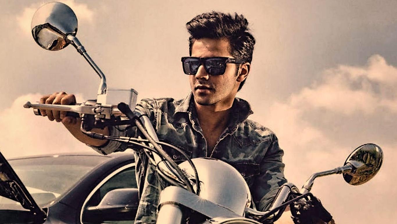Varun Dhawan With Bike - HD Wallpaper 