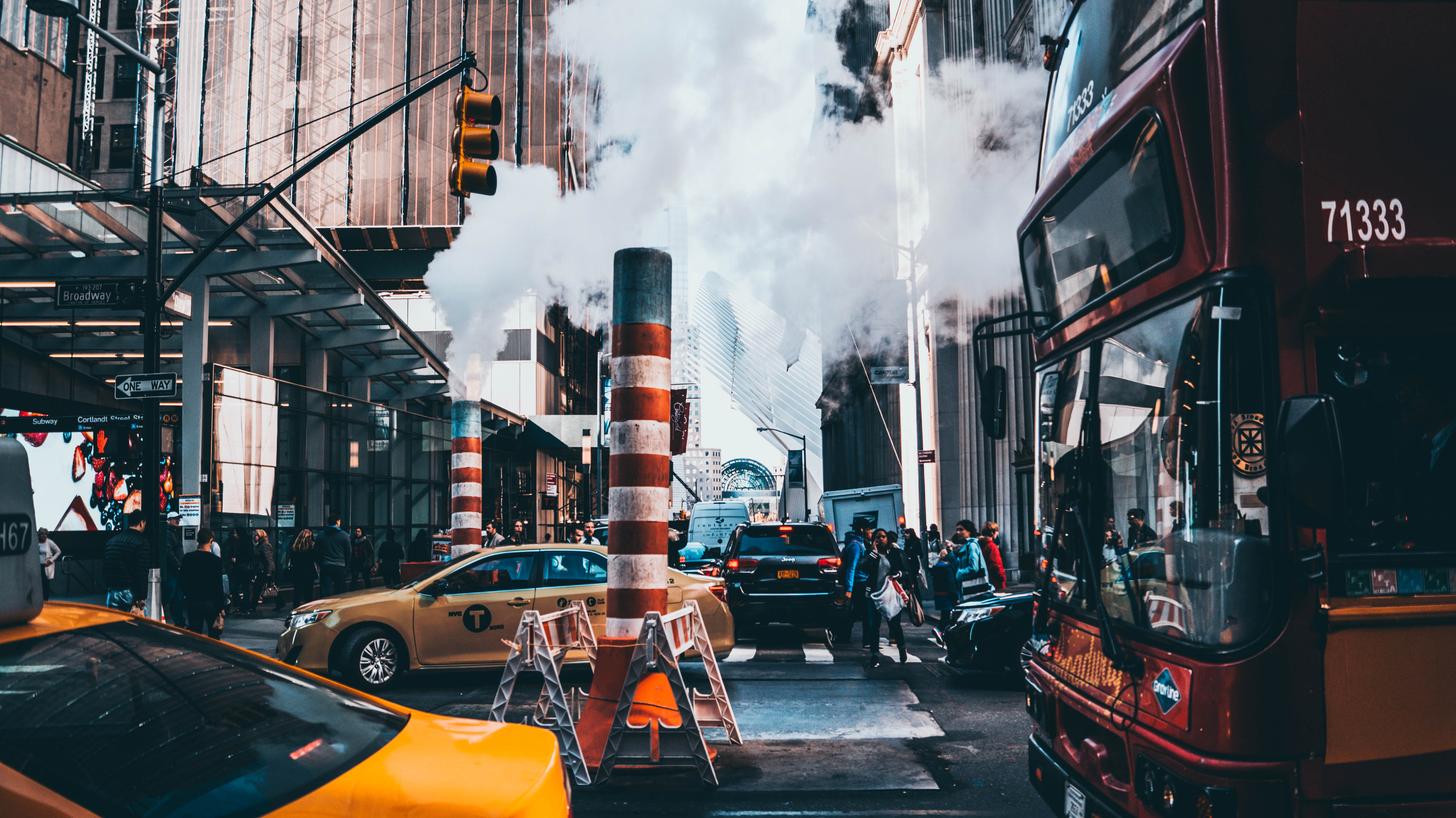 New York Street Smoke - HD Wallpaper 