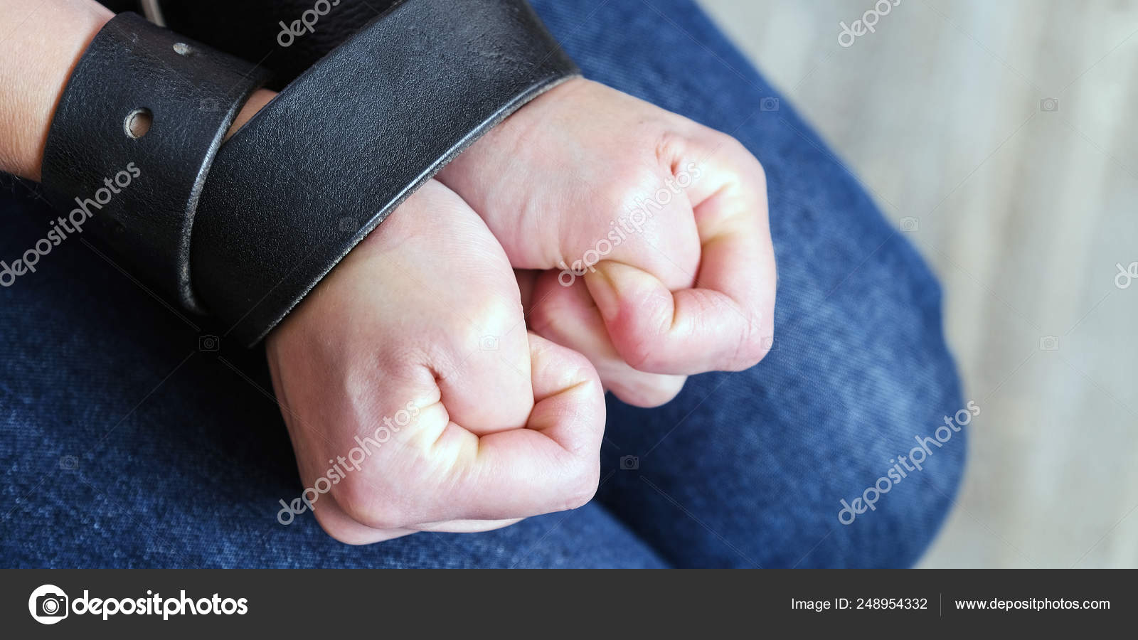 Amarrada Com O Cinto - HD Wallpaper 