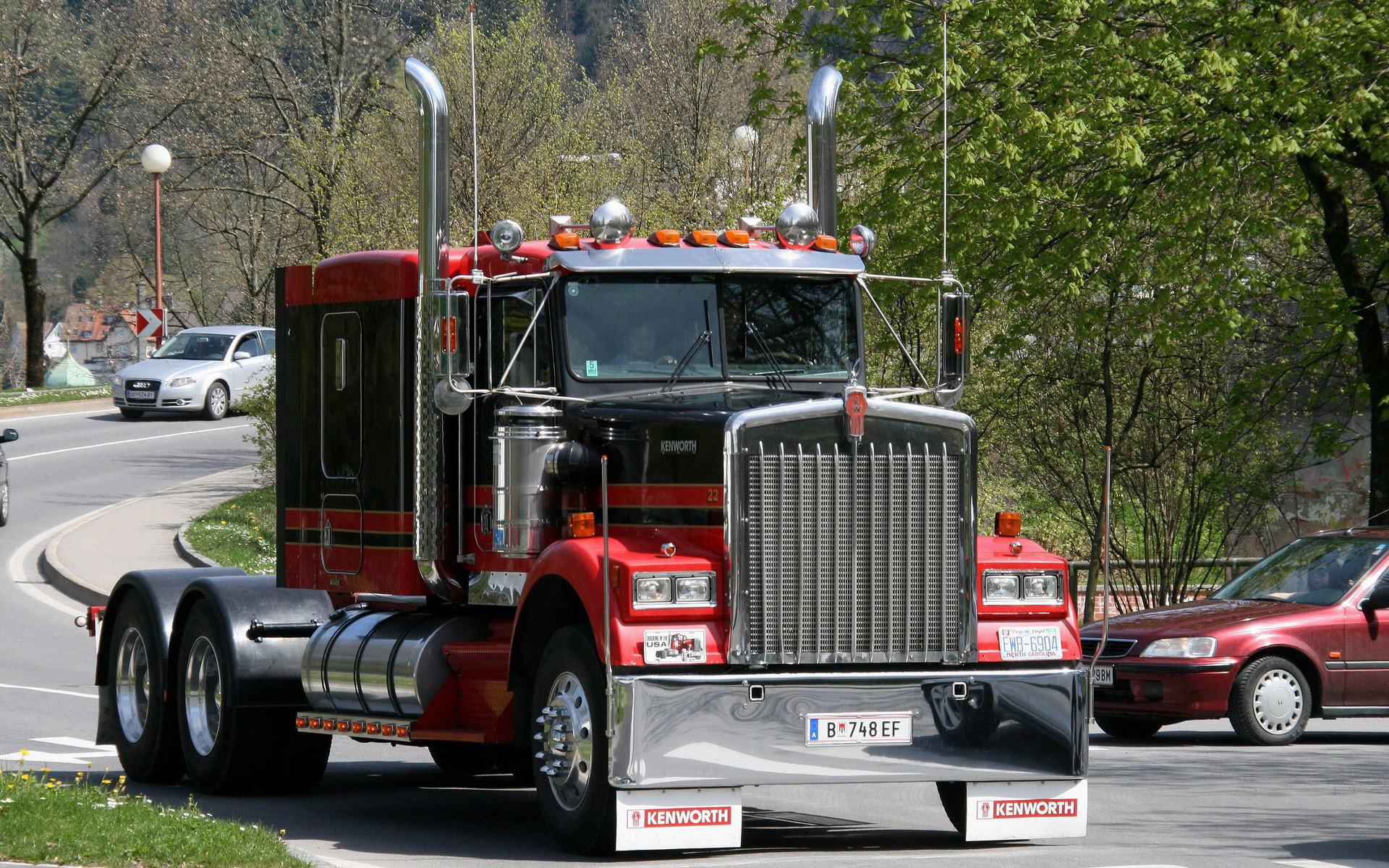Kenworth Trucks - HD Wallpaper 