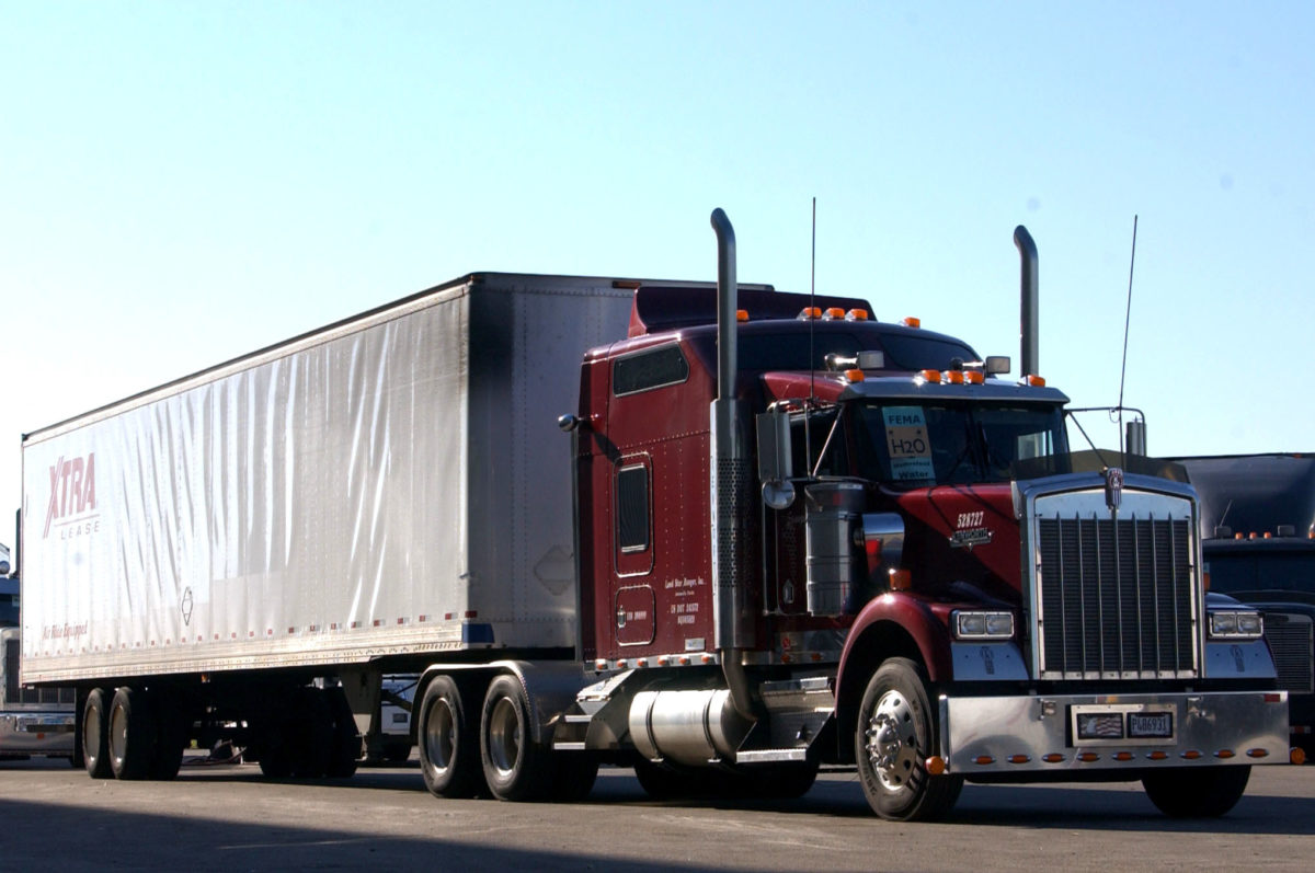 Truckers Images Kenworth Trucks Hd Wallpaper And Background - HD Wallpaper 