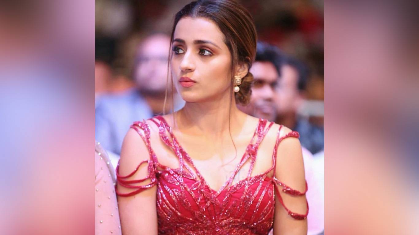 Trisha In Siima 2019 - HD Wallpaper 
