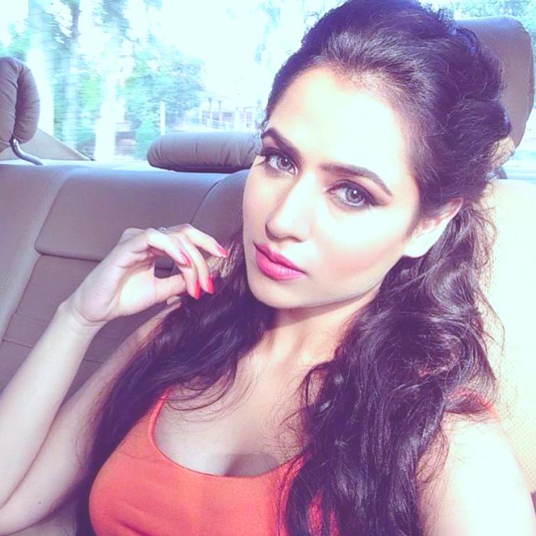 Punjabi Actress Wallpaper - 768x768 Wallpaper Punjabi Actress Wallpaper - 768x768 Wallpaper