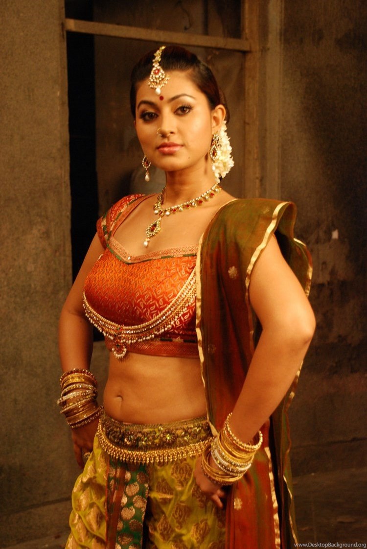 Sneha Wallpaper Download - Sexy Sneha - 750x1121 Wallpaper Sneha Wallpaper Download - Sexy Sneha - 750x1121 Wallpaper