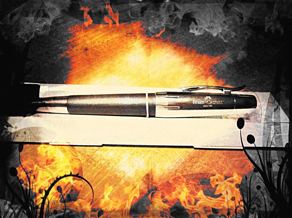 Fountain Pen Wallpaper,fountain Pen Hd Wallpaper,writing - Flame - HD Wallpaper 