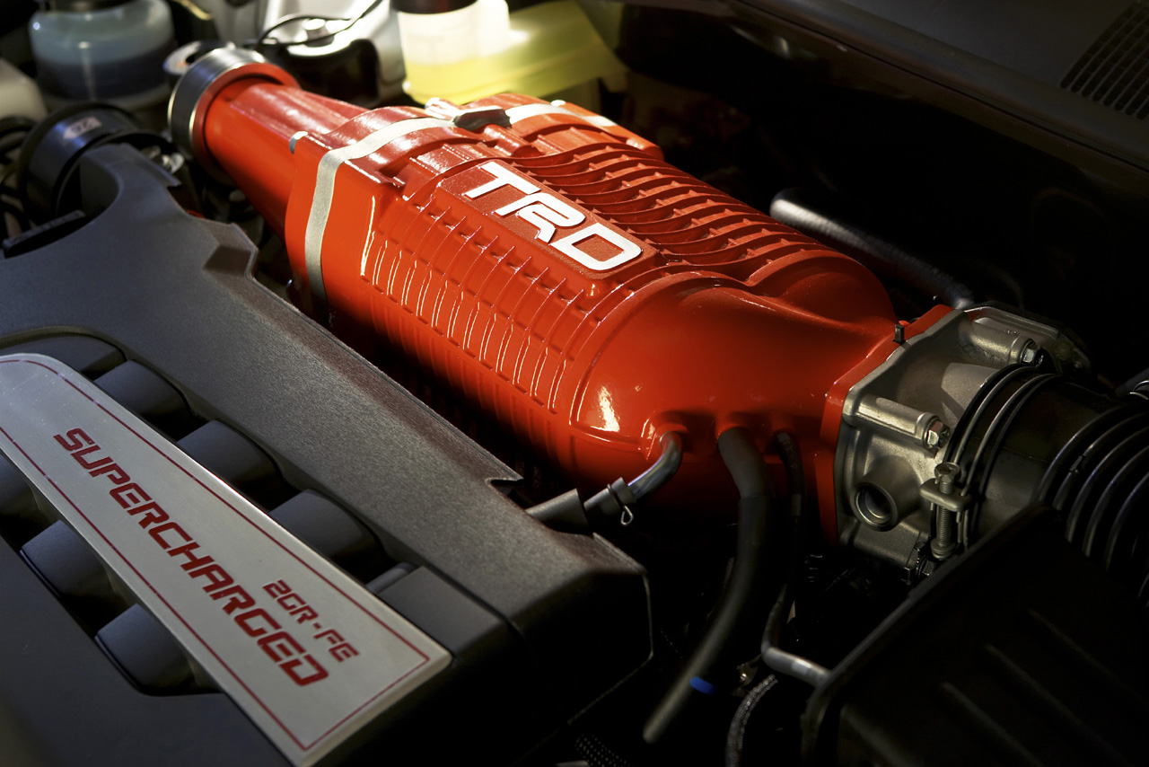 Toyota Trd Aurion Australia 2007 Wallpaper - 2gr Fe Engine Supercharger - HD Wallpaper 
