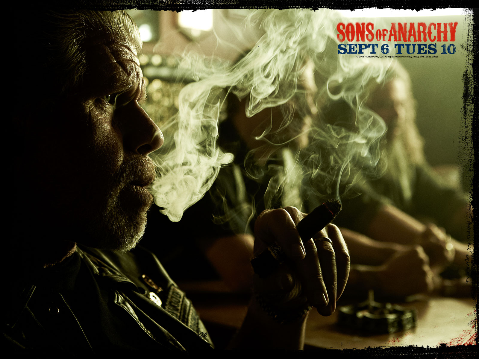 Clay Morrow - Clay Sons Of Anarchy Cigar - HD Wallpaper 