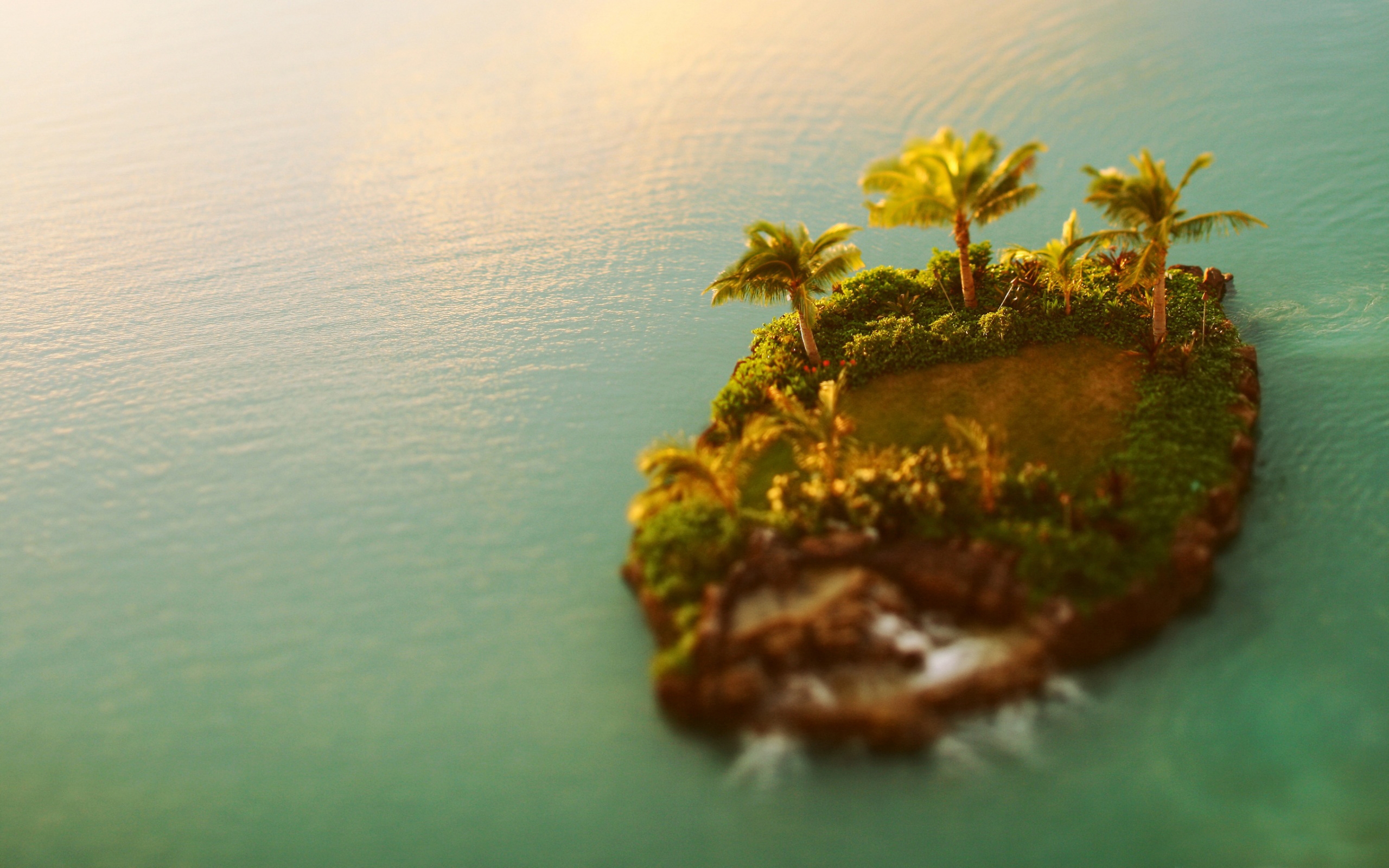 Mini Island Honolulu Hawaii - HD Wallpaper 