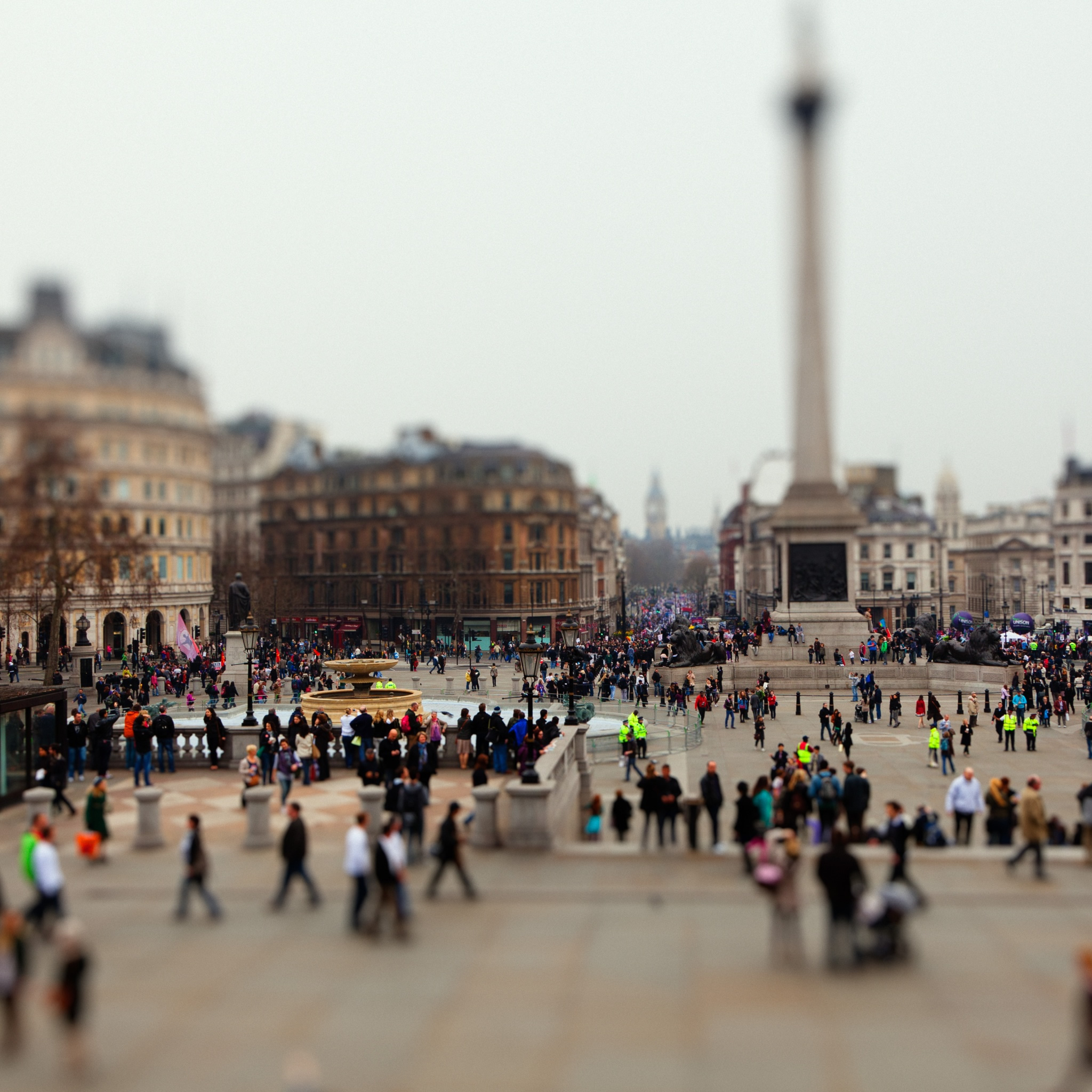 Trafalgar Square - 2048x2048 Wallpaper - teahub.io