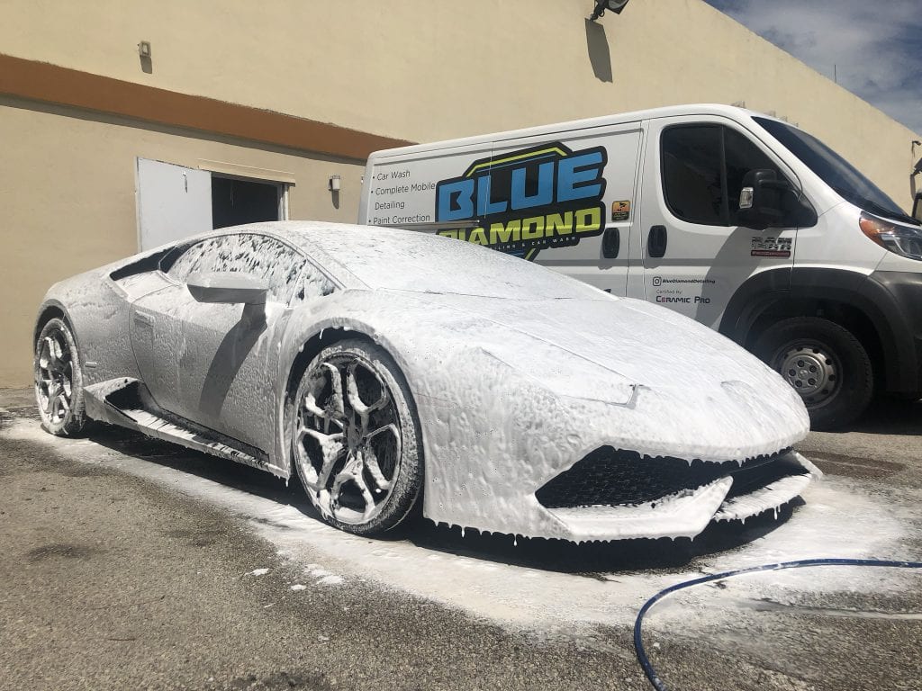 Lamborghini Reventón - HD Wallpaper 