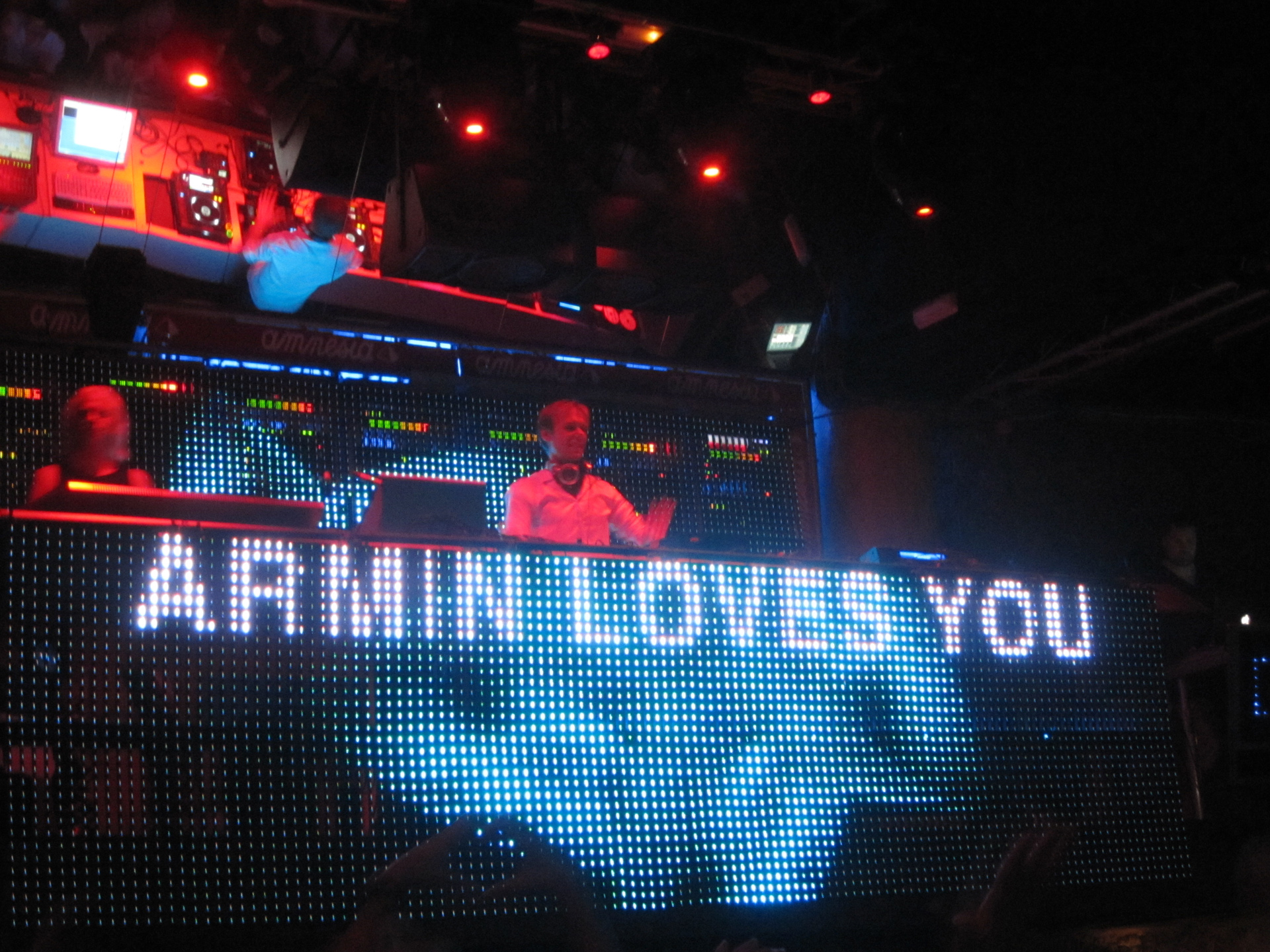 Armin Van Buuren Wallpaper - 1920x1440 Wallpaper - teahub.io
