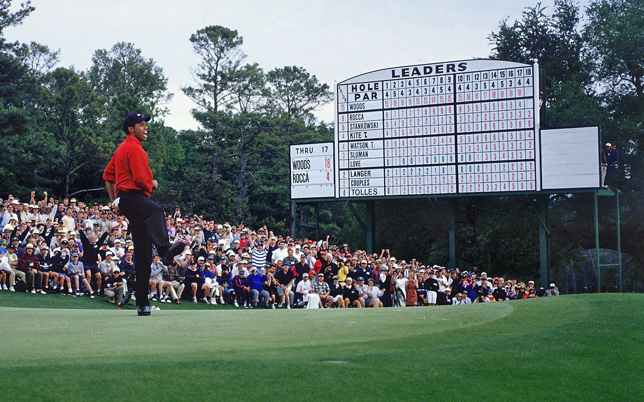 Tiger Woods Masters Crowd - HD Wallpaper 