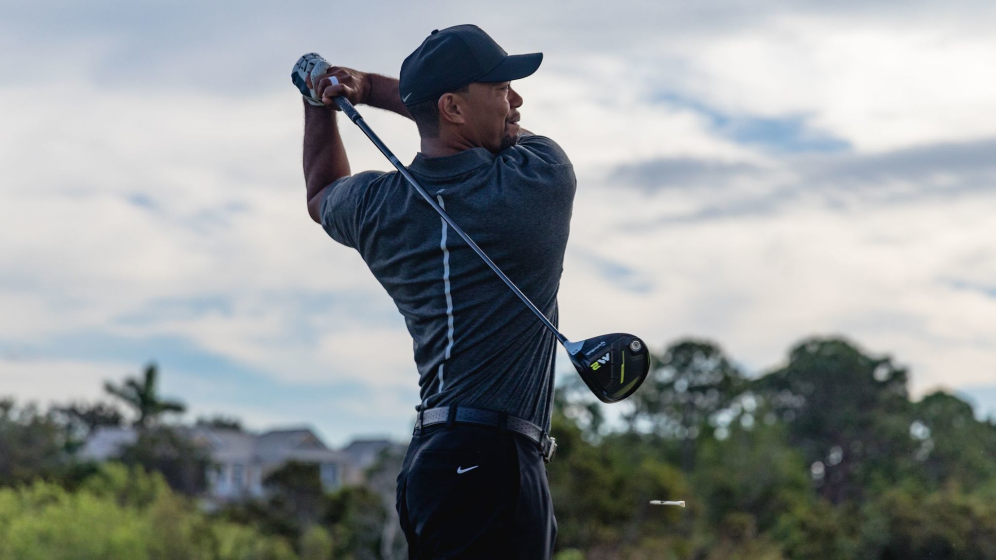 Newslocker - Tiger Woods Driver Taylormade M1 - 2048x1152 Wallpaper - Newslocker - Tiger Woods Driver Taylormade M1 - 2048x1152 Wallpaper -
