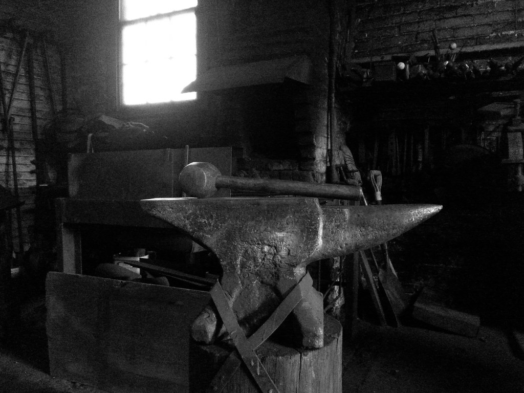 Monochrome - HD Wallpaper 