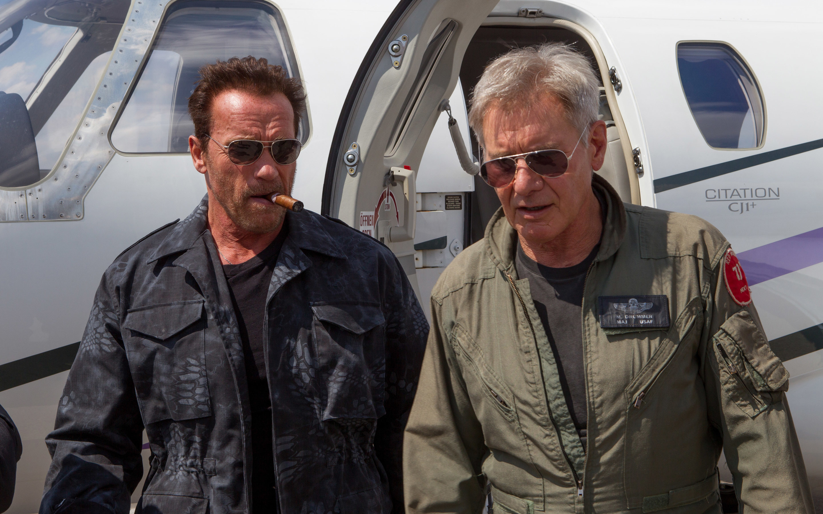 Harrison Ford And Arnold Schwarzenegger In The Expendables - Expendables 3 Ford Schwarzenegger - HD Wallpaper 