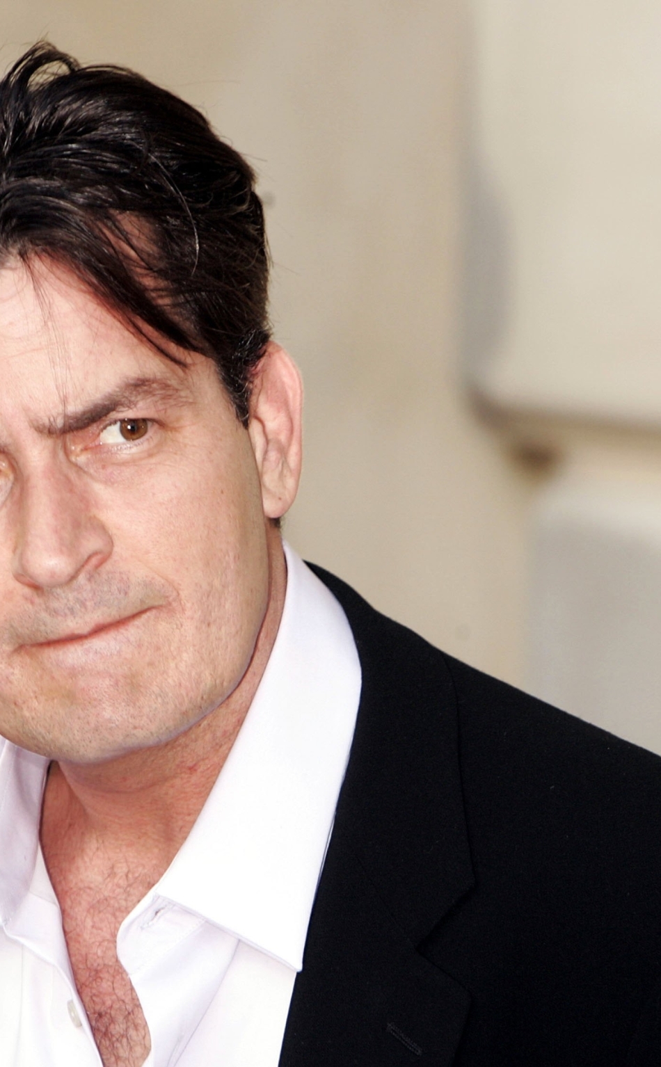 Charlie Sheen Wallpaper - HD Wallpaper 