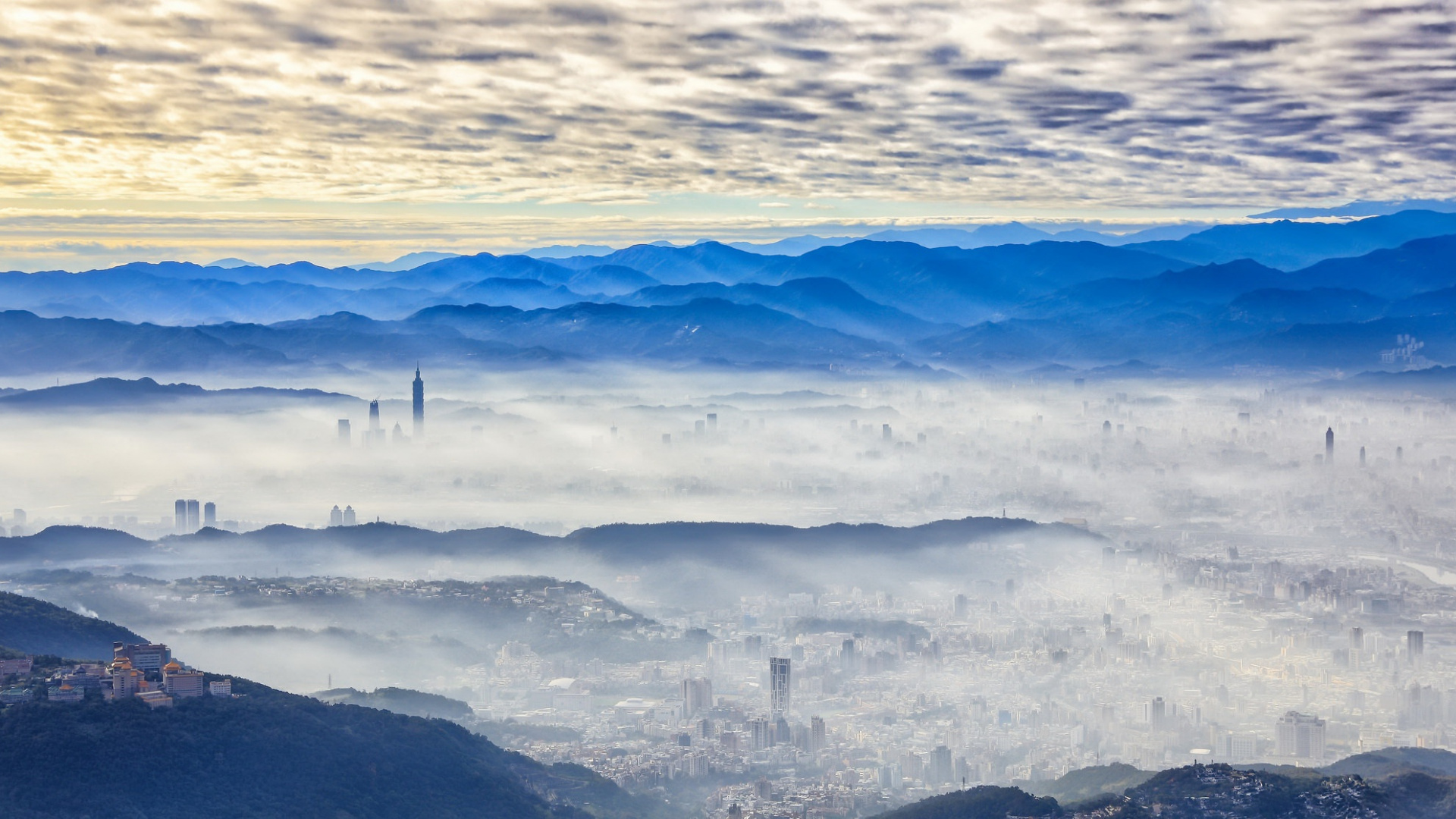 Color Of Taiwan Mountain - HD Wallpaper 