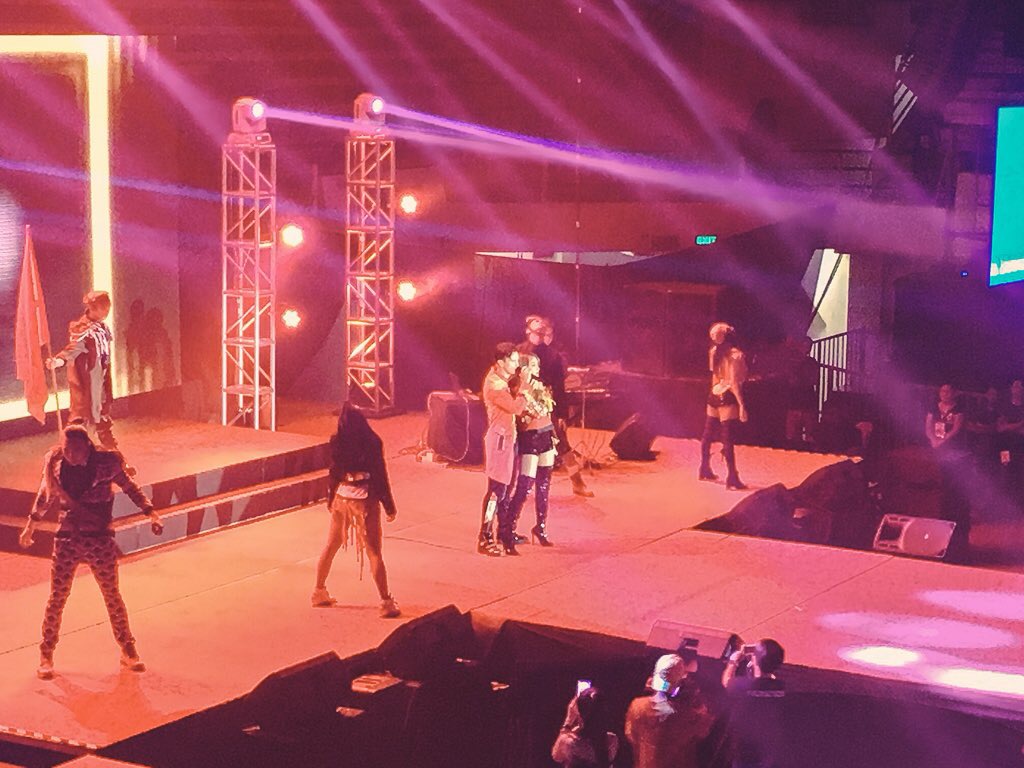 Stage - HD Wallpaper 