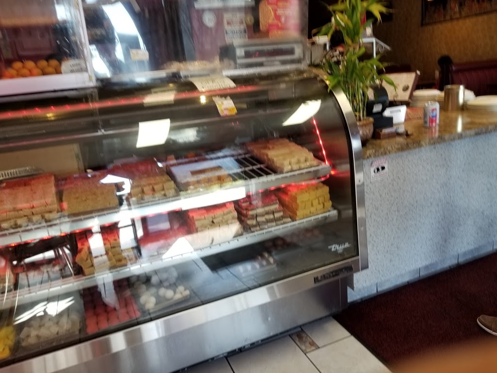 Ab Indian Sweets & Catering - Display Case - HD Wallpaper 