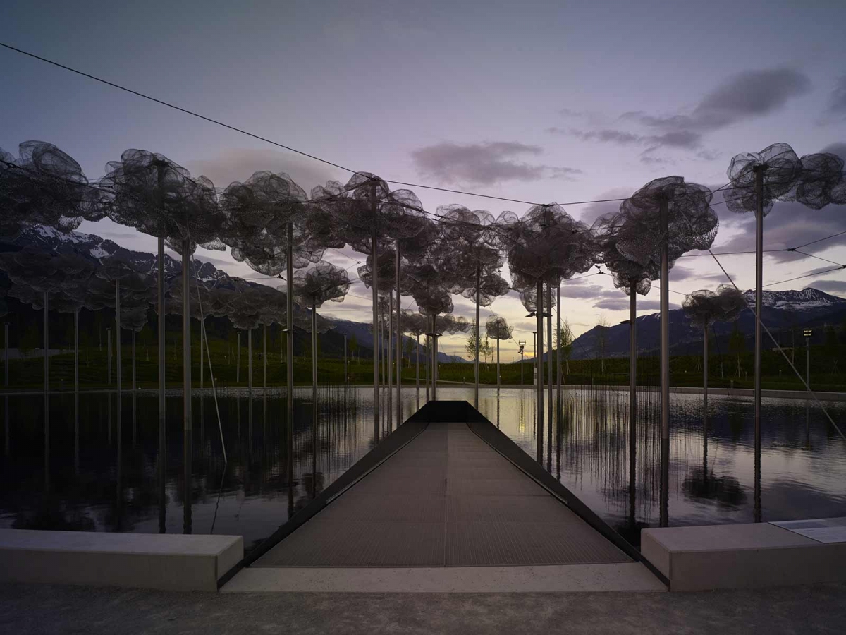 Kristallwolke In Den Swarovski Kristallwelten - HD Wallpaper 