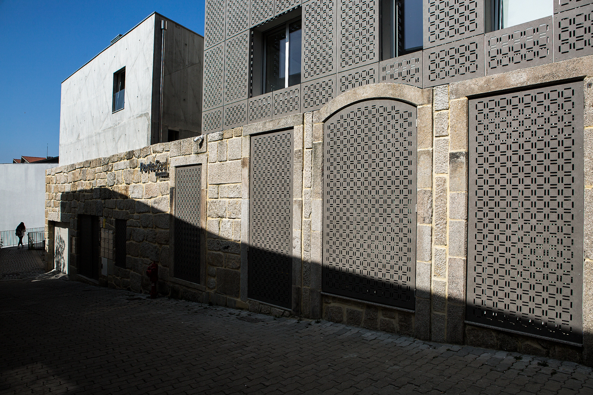 Porto Is Keeping The Momentum Up As The City Is Alive - HD Wallpaper 