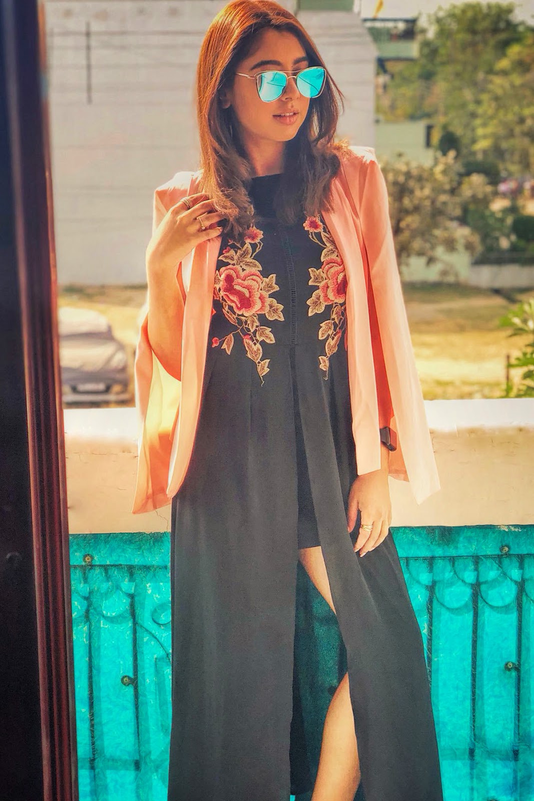 Niti Taylor - HD Wallpaper 