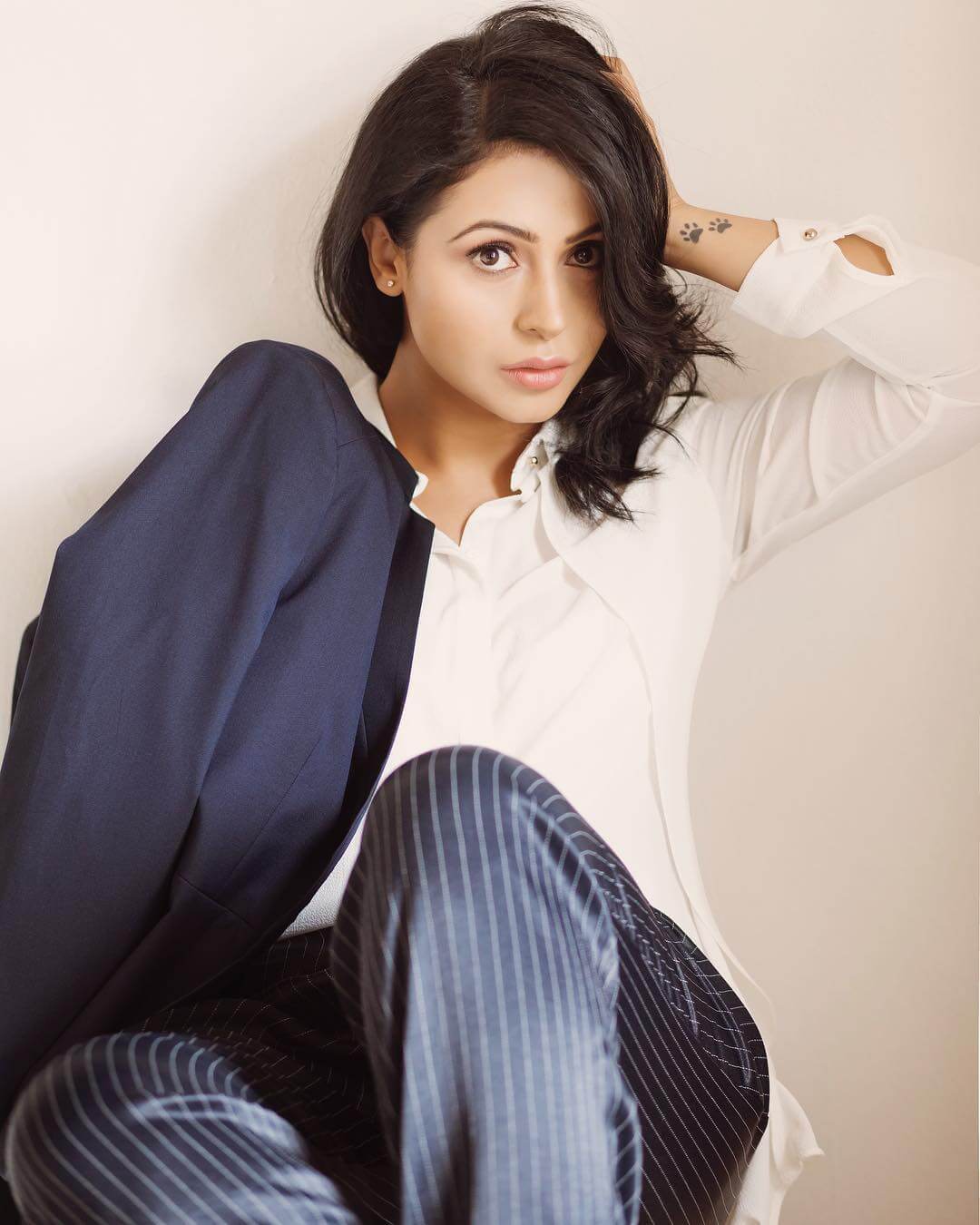 Nandini Rai Wiki - Photo Shoot - HD Wallpaper 