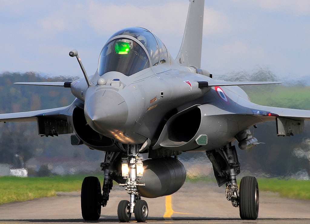 Rafale Fighters - HD Wallpaper 