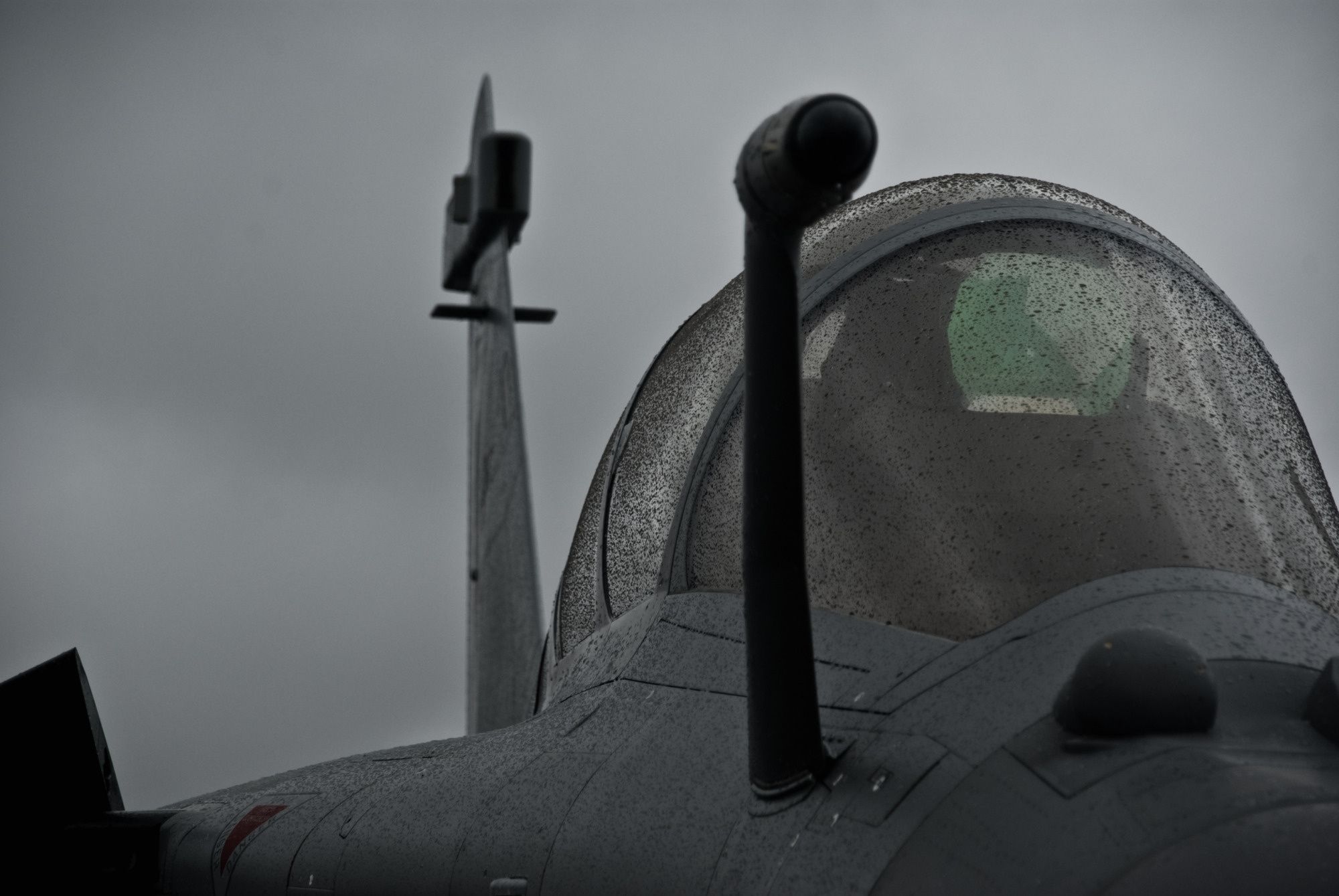 Dassault Rafale, Fighter, Drops - Aerospace Manufacturer - HD Wallpaper 