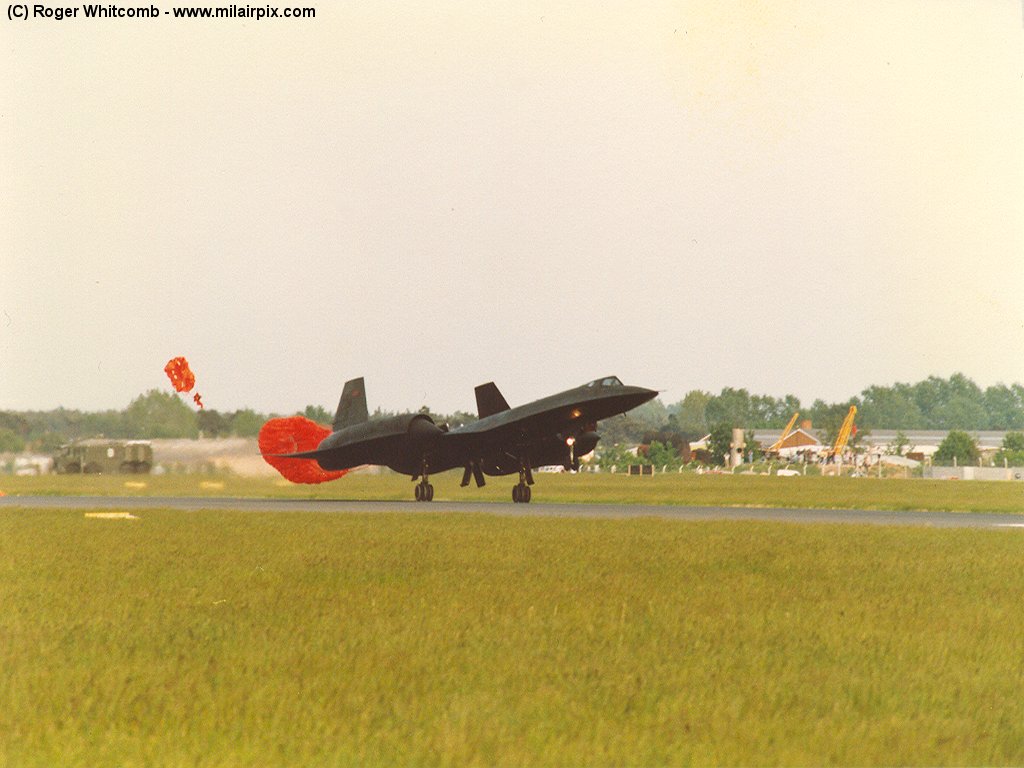 Beechcraft Model 18 - HD Wallpaper 