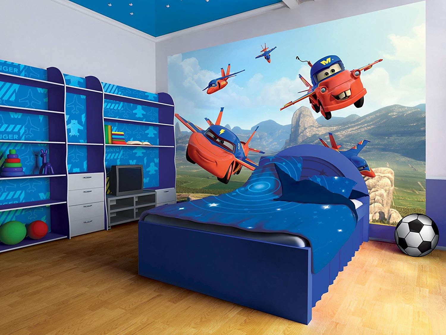 Tapety Na Stenu Mcqueen - HD Wallpaper 