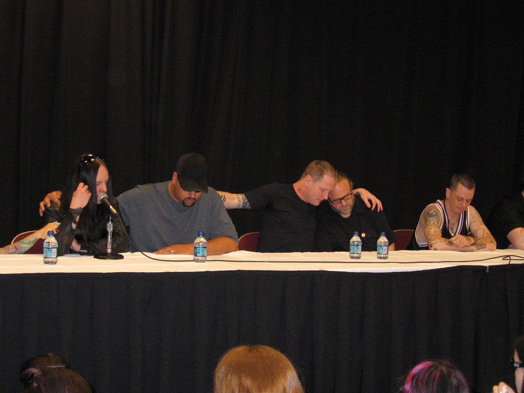 Convention - HD Wallpaper 