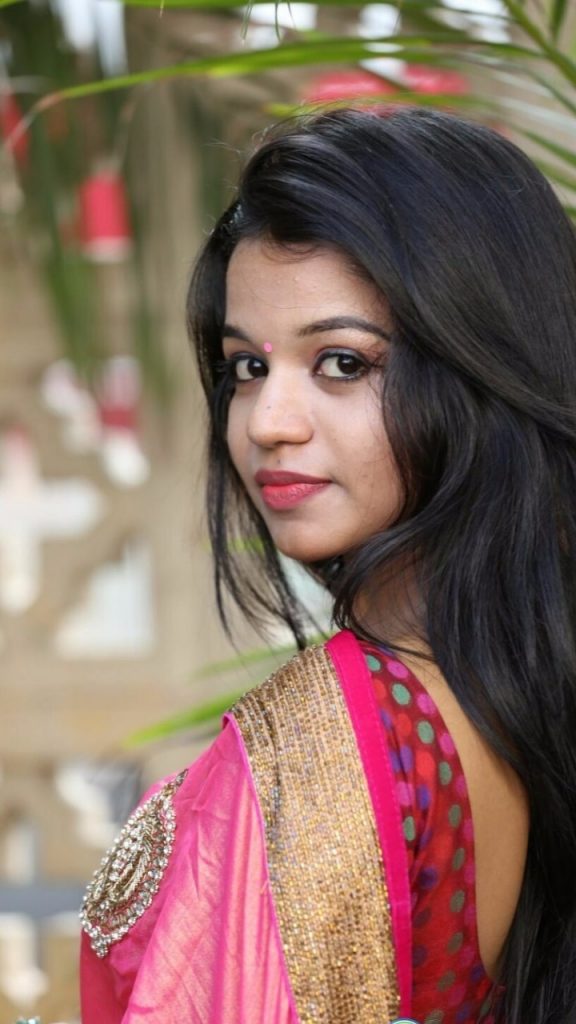 Mobile Wallpaper South Actress Bhavya Sri Saree Stills - South Indian Actresses In Sarees - 576x1024 Wallpaper Mobile Wallpaper South Actress Bhavya Sri Saree Stills - South Indian Actresses In Sarees - 576x1024 Wallpaper
