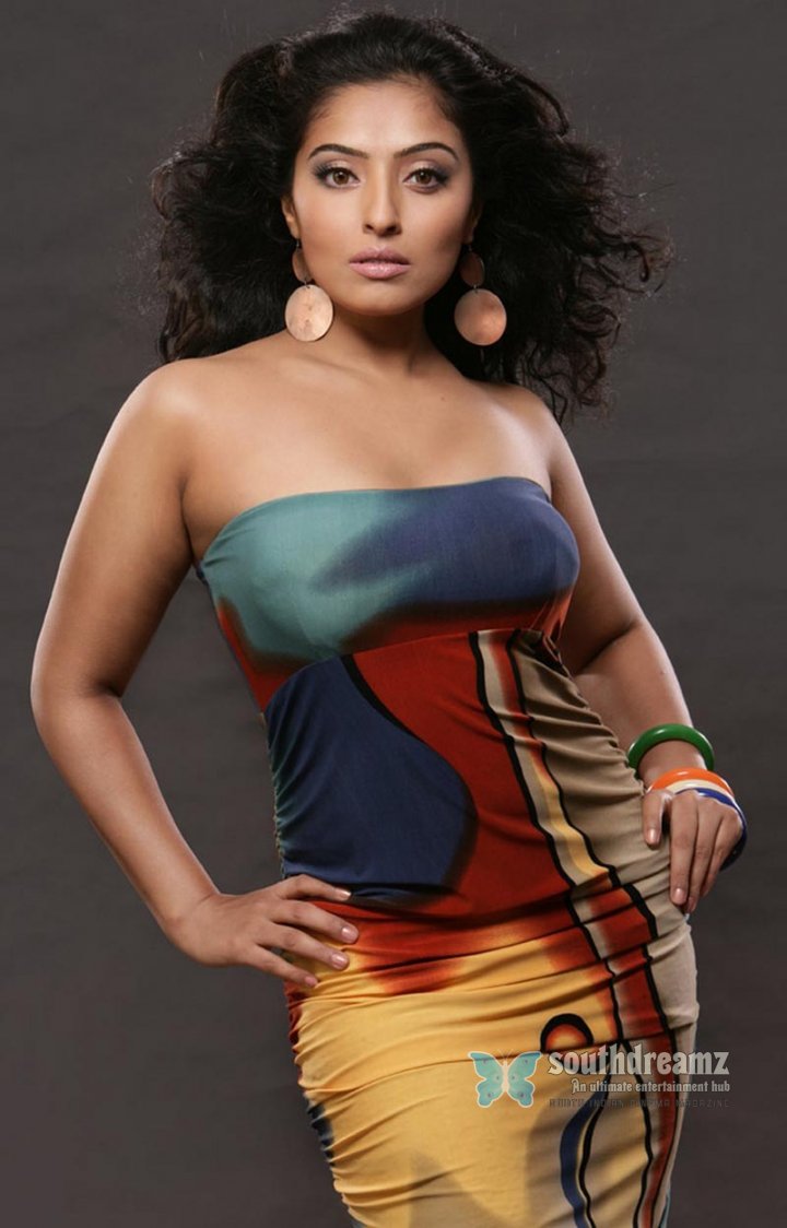 Tamil Mumthaz Actress Sexy - HD Wallpaper 