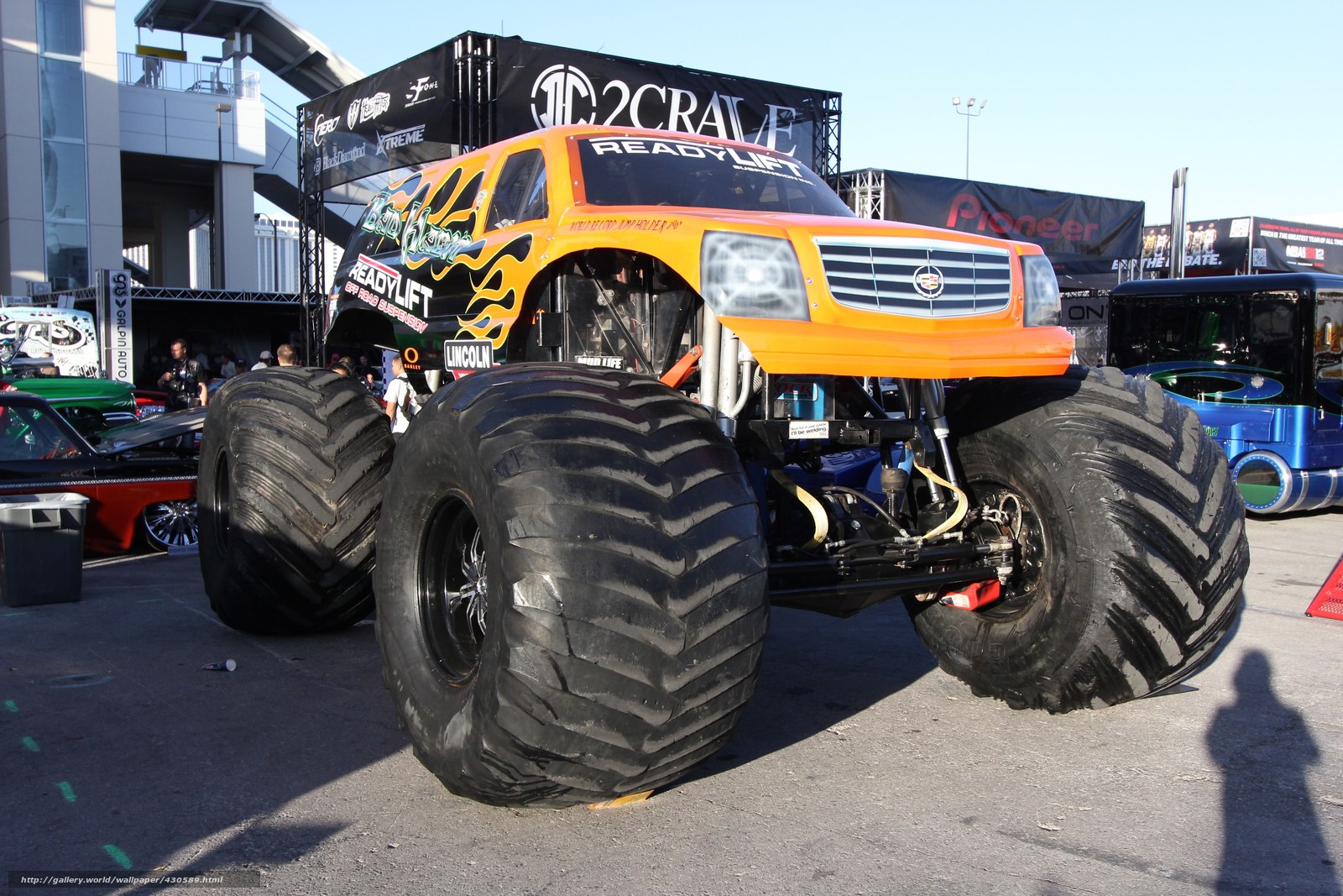 Download Wallpaper Cadillac, Escalade, Dub, 2005 Free - Cadillac Escalade Bigfoot - HD Wallpaper 