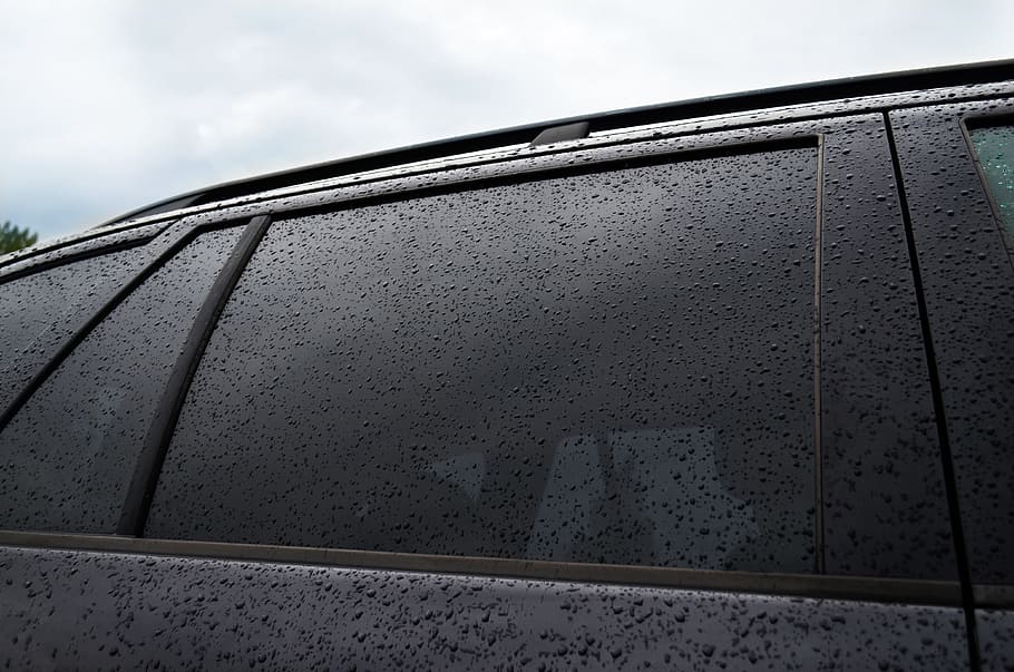 Water Droplets On Vehicle Window, Car, Tint, Tinting, - Window Tint - HD Wallpaper 