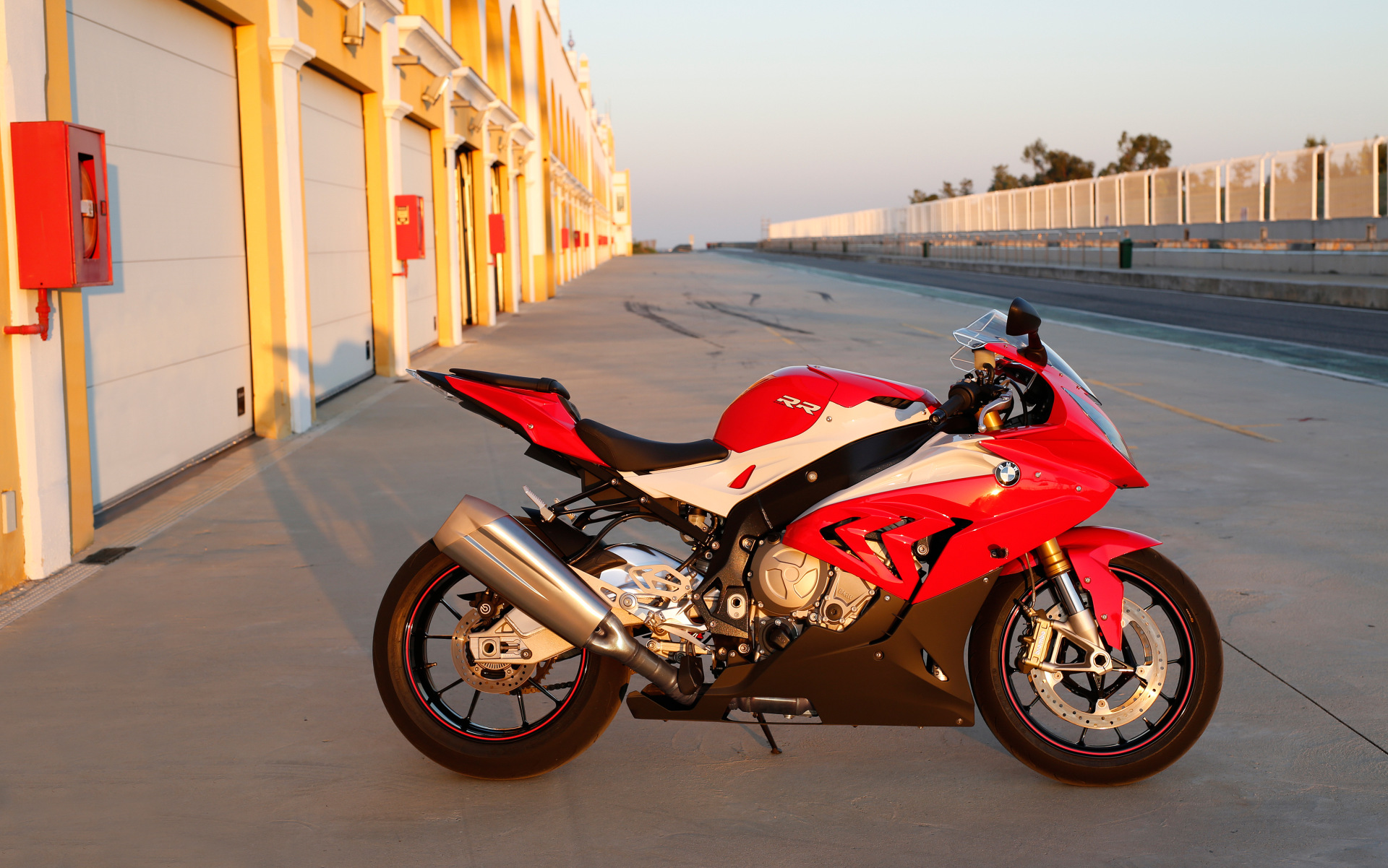 Ducati 959 Panigale Vs Bmw S1000rr - HD Wallpaper 