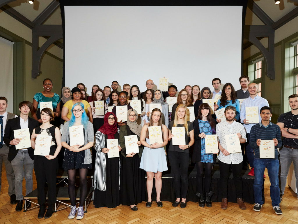 Social Group - HD Wallpaper 