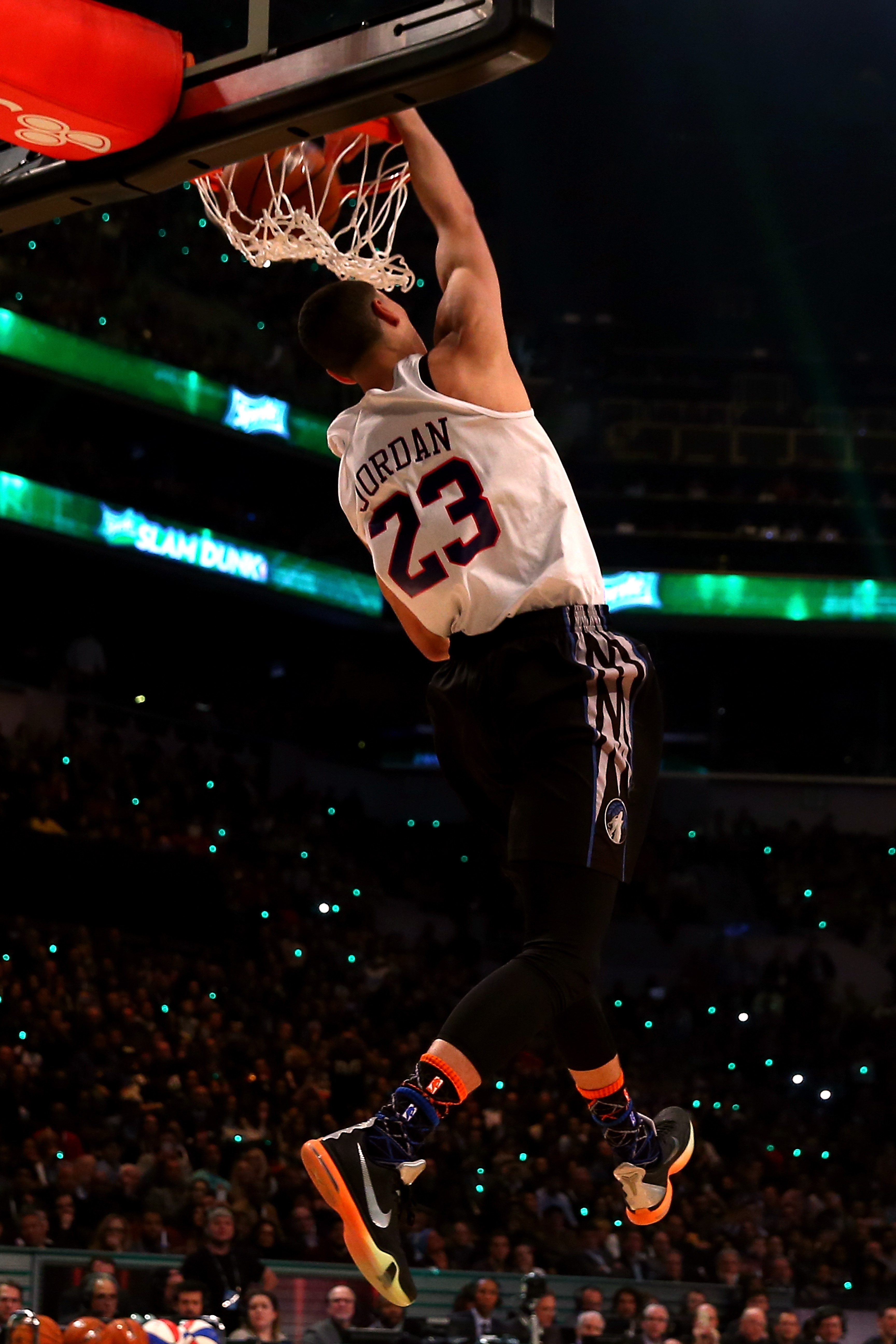 Zach Lavine Dunk - HD Wallpaper 